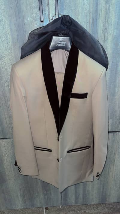 Bespoke Baige Suit [Semi-Tuxedo]