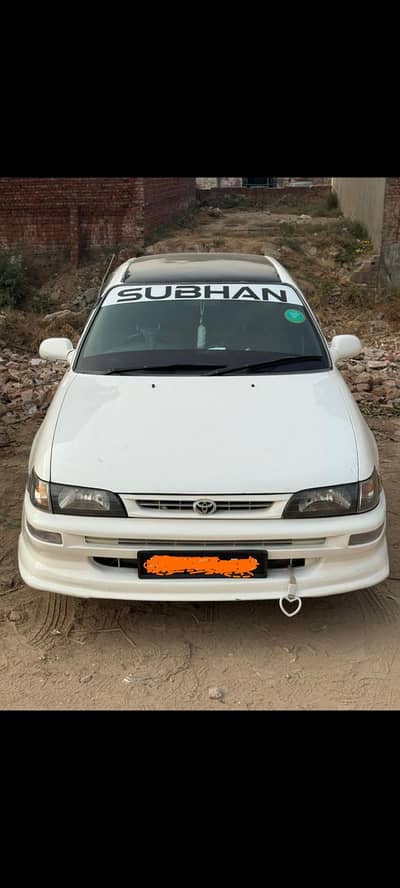 urgent sale Corolla Indus 2000model ( Gol Badi)