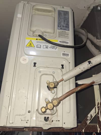 dawlance ac brand new 6 month use