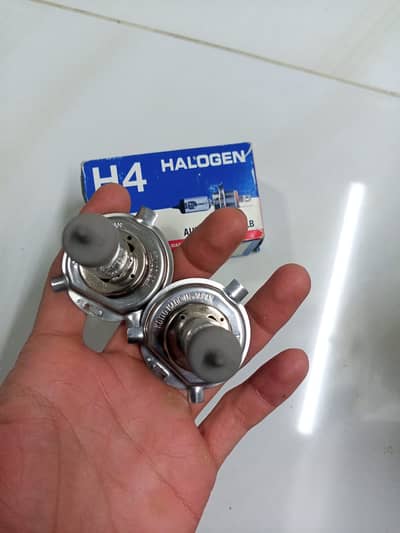 Hallogen Head Light Bulbs japan 12 pieces