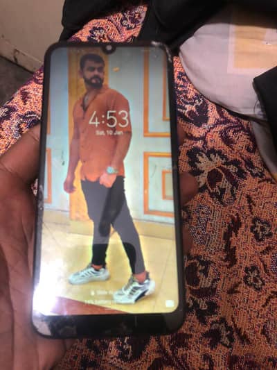 glass tota ha chalta bilkul OK ha