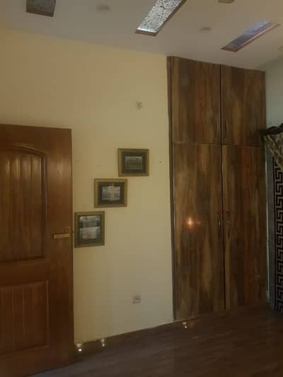 8 Marla Residential lower Portion Available for Rent