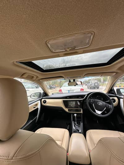 Toyota Corolla Altis Grande 1.8 CVT-I