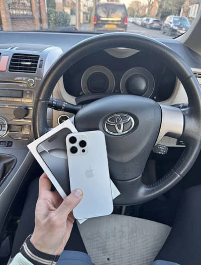 Iphone 16 Pro Max Non PTA 256GB 10/10 look like box pack