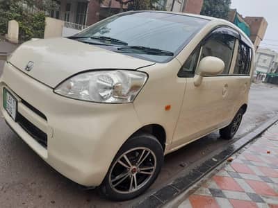 Honda  life genuine condition 03228067375