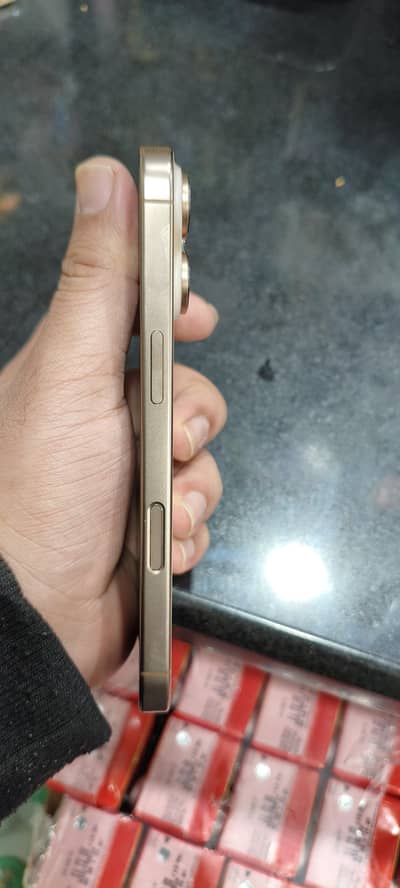 iPhone 16 Pro jv 256