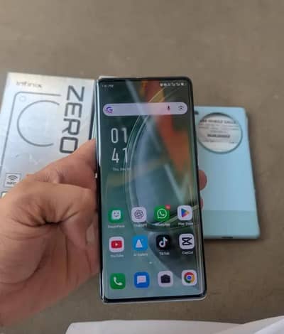 Infinix Zero 40 16 gb Ram 256 GB Momery Full box Pta 03326744685