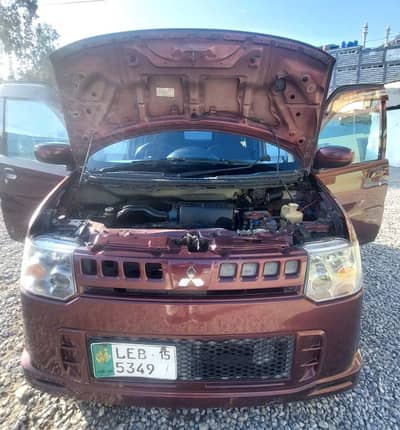 Nissan Otti (toppo) 2011.2015. 2015 total original