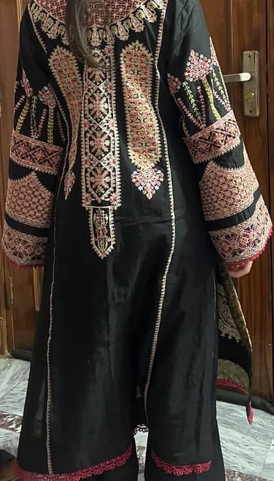 Hussain Rehar three piece stitched