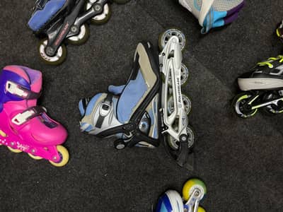 Skating shoes available imported all sizes all colors