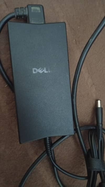 Dell 130W 19.5V 6.67A 4.5*3.0mm Laptop AC adapter with power cable