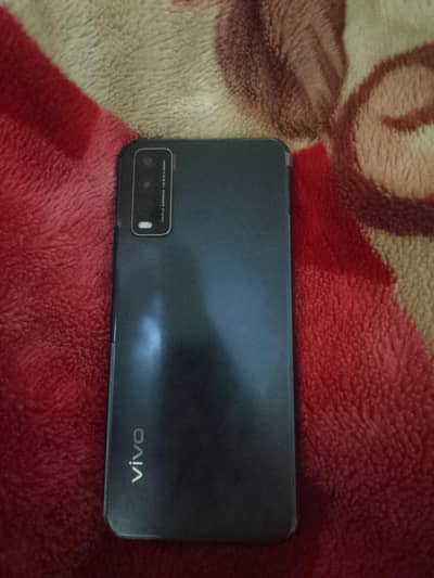 vivo y20 10/9 condition 4/64 full box all ok