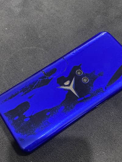 Lenovo legion duel 512 gb exchange with iphone only