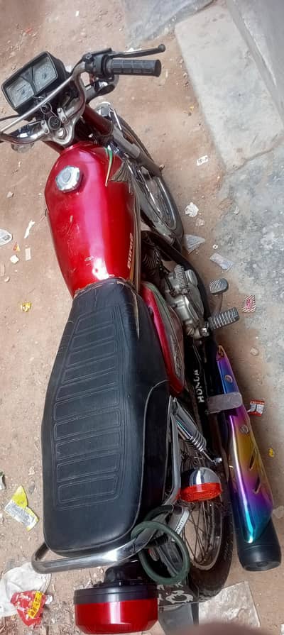 0-3-1-2-2-8-1-0-4-5-4