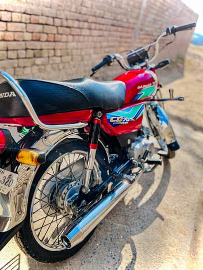 Honda cd 70 2018 model