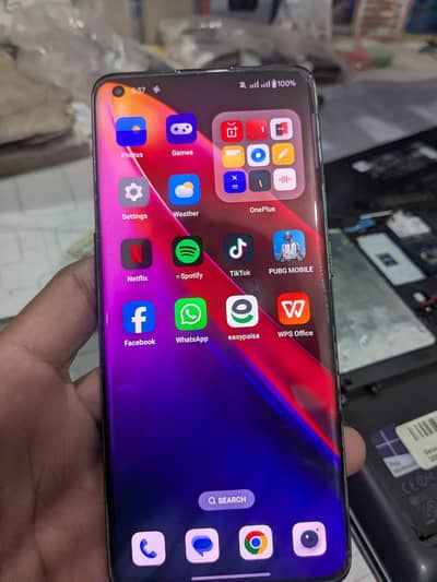 one plus 9 pro 5G  12/256