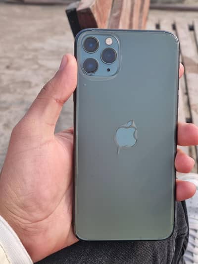 11 Pro Max 256GB PTA Approved 90 BH Box Charger