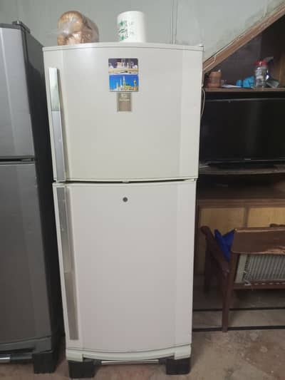 Dawlance Refrigerator – Good Condition