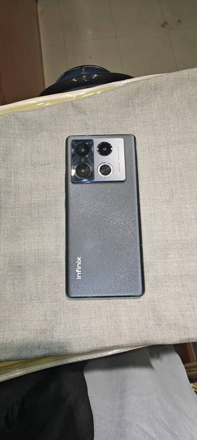 Infinix Note 40 pro