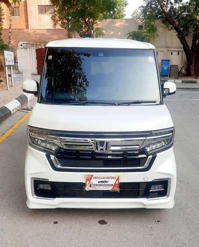 Honda N Box Custom full option top of the line 23 model Total Genuine