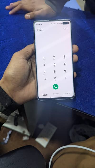 Samsung galaxy S10 plus  Urgent sell