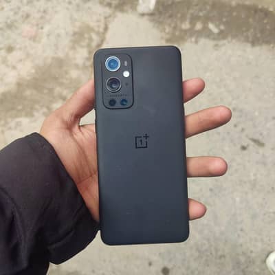 OnePlus 9 pro