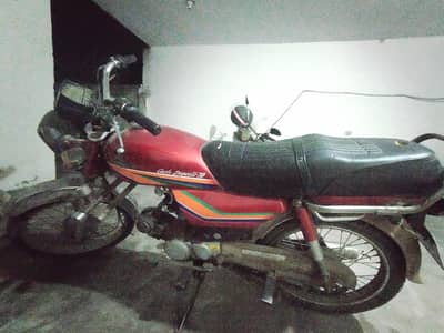 HONDA CD70 2011 Model