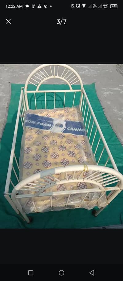 baby pram & baby bed