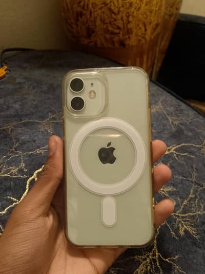 iPhone 12 MiNi