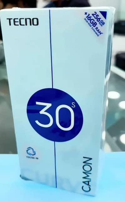 urgent sale box charge available all ok no scratches 10 by 10 condi