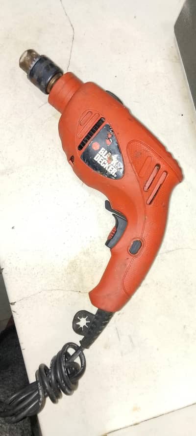 BLACK s DECKER Drill machine