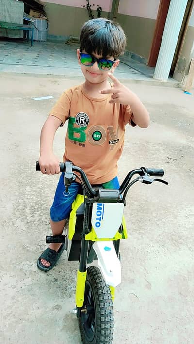 6 month use letest kid bike