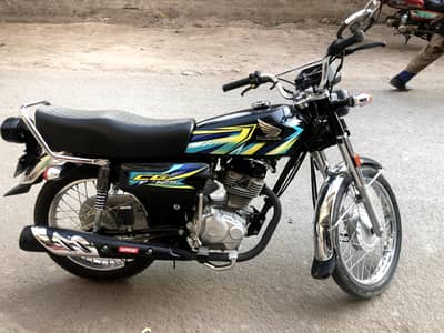 Honda 125 03258060360 whatsapp