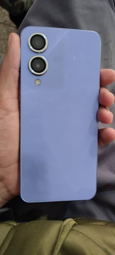 Vivo Y17s