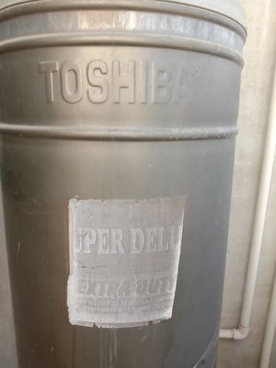Toshiba super deluxe geyser for sell
