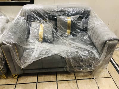 5 seater luxury sofa brand new