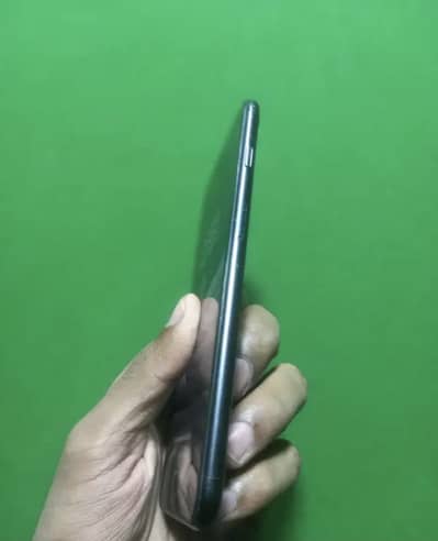 I phone 7 plus pta aprroved 256 gb