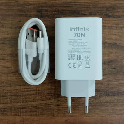selling My Infinix original box plugged 70Watt charger 03234806676