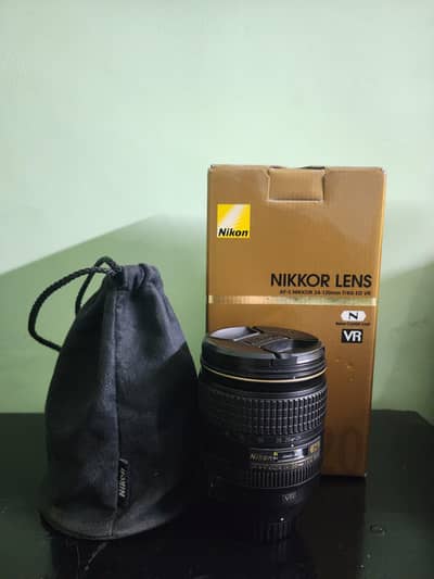 Nikon 24-120mm f/4G ED VR (Nano Crystal) - Complete Box - Mint