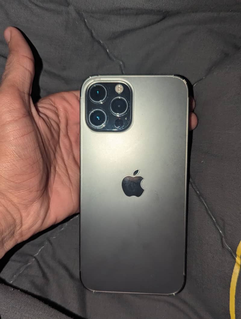 Iphone 12 Pro Max 4