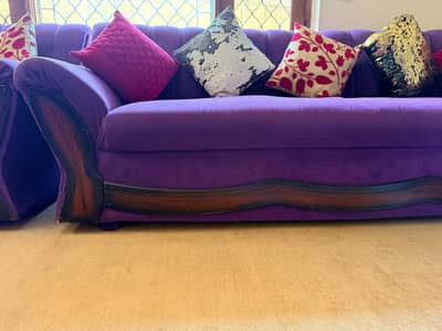 5 seater purple sofa with cushions