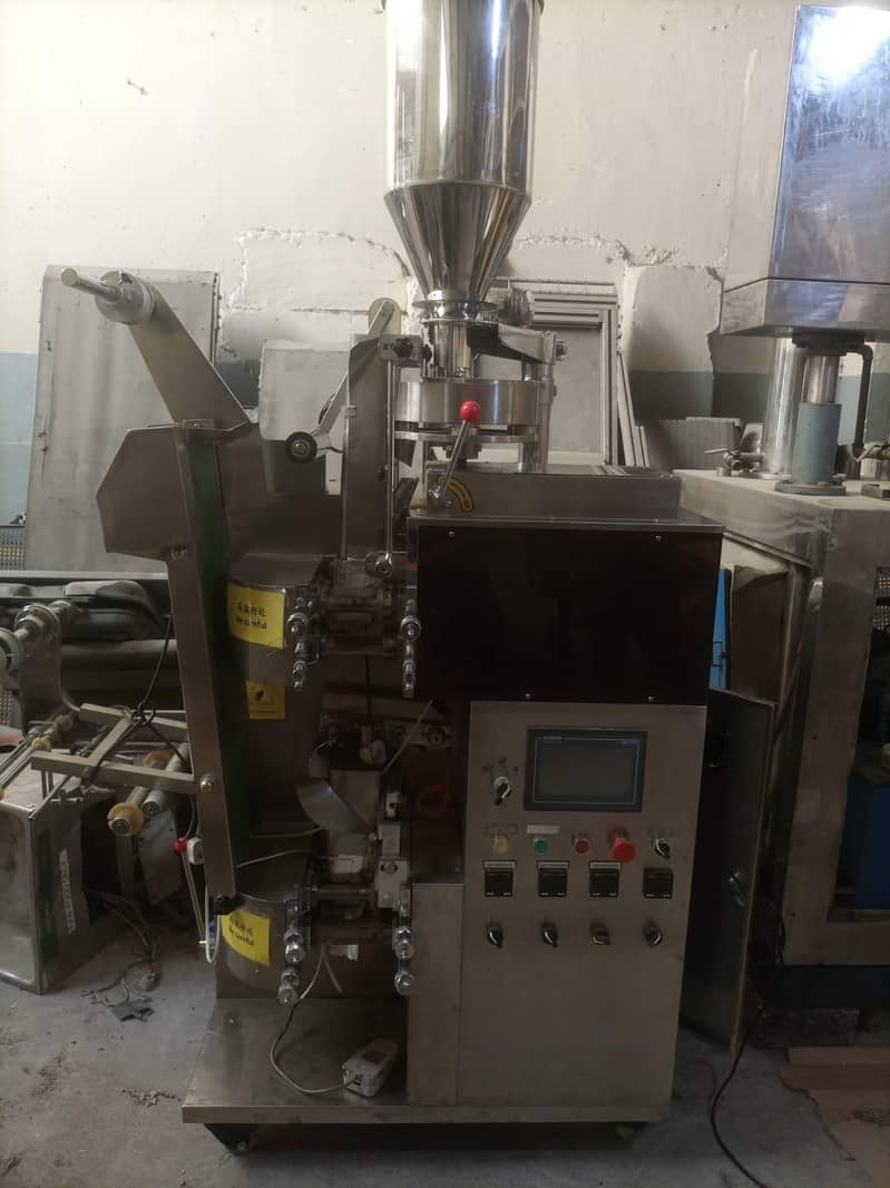 packing machine available running 8