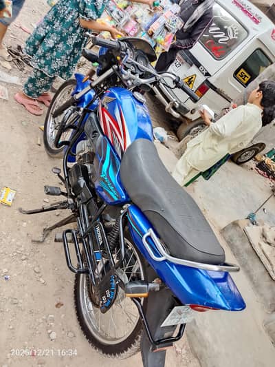 *Honda Prider 100 Cc bike 100% ok *