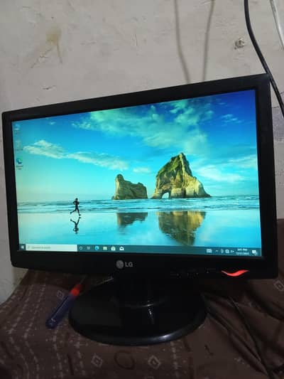 19 inch Computer wali LCD