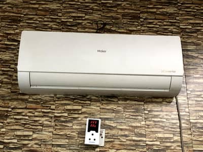 Haier 1 tonAc Like new