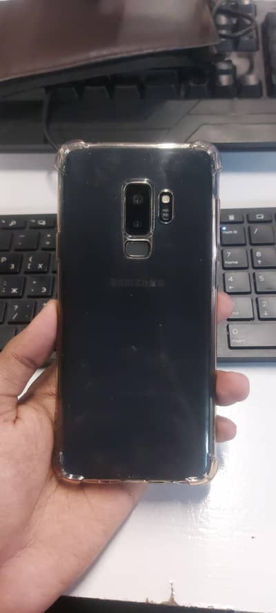 Samsung S9 Plus  Pta Approved 4/64