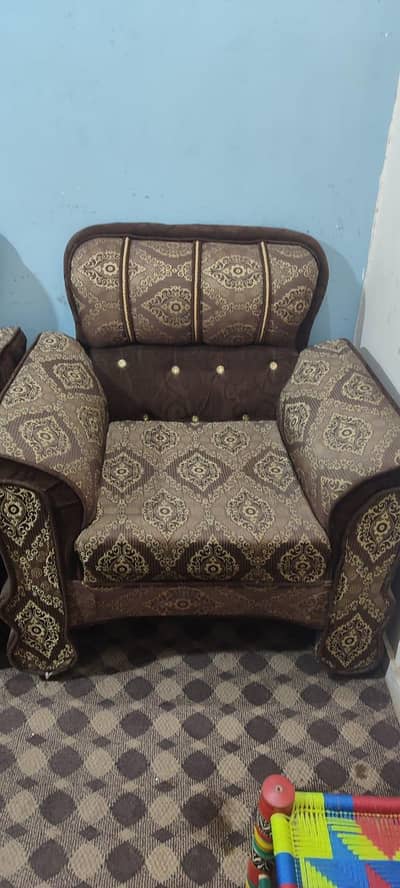 Sofa set 3+2+1 seater in good condition