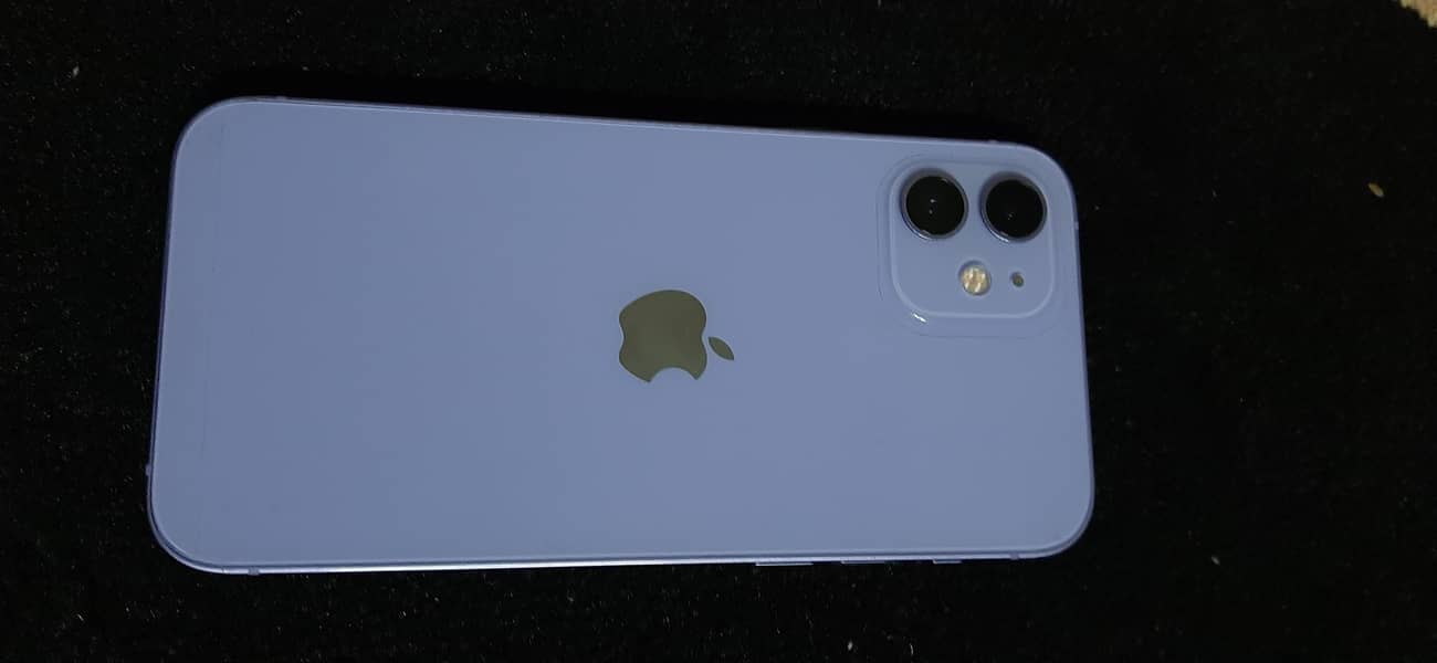 Iphone 12 3