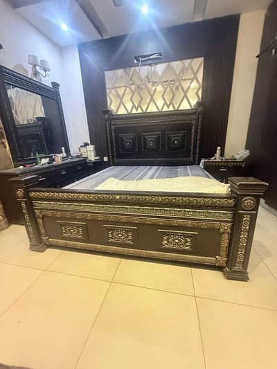 Wooden Bed Set (without mattress)