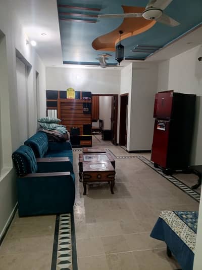 Uper porSn available for rent Model Town Phs 2